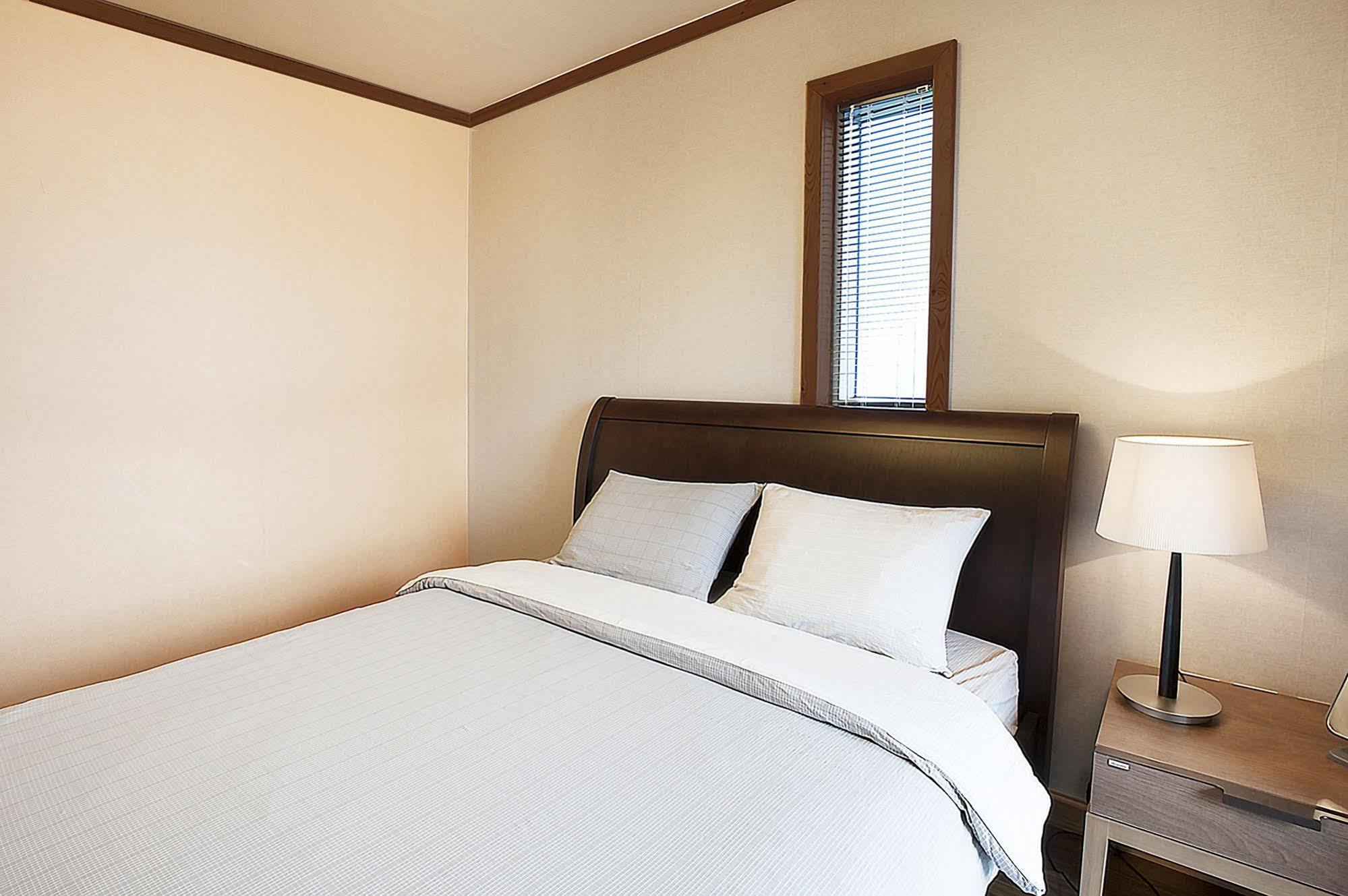 Jeju Eco Suites Seogwipo Dış mekan fotoğraf